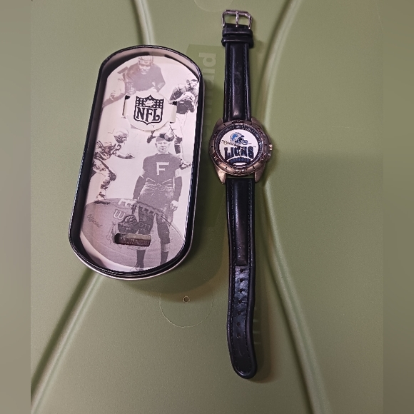 FOSSIL NFL LIONS WATCH (1995)
